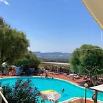 Isa-residence With Swimming-pool In 3* Badesi