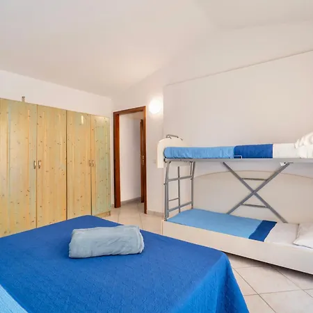 Isa-residence With Swimming-pool In * Badesi