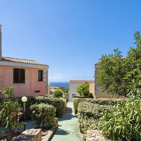 Aparthotel Isa-residence With Swimming-pool In Badesi