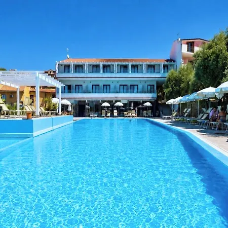Isa-residence With Swimming-pool In 公寓式酒店